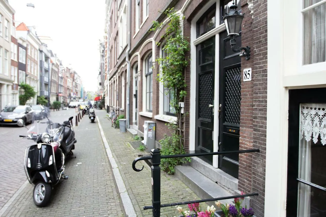 Kerkstraat Bed And Breakfast Apartment With Private Garden Amsterdam