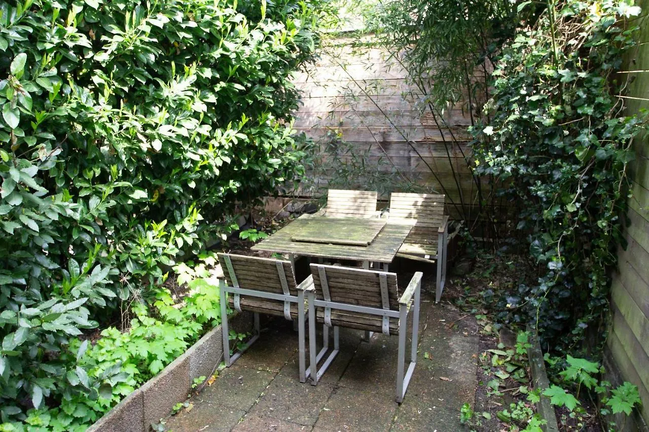 Kerkstraat Bed And Breakfast Apartment With Private Garden Амстердам 0*,  Нидерланды